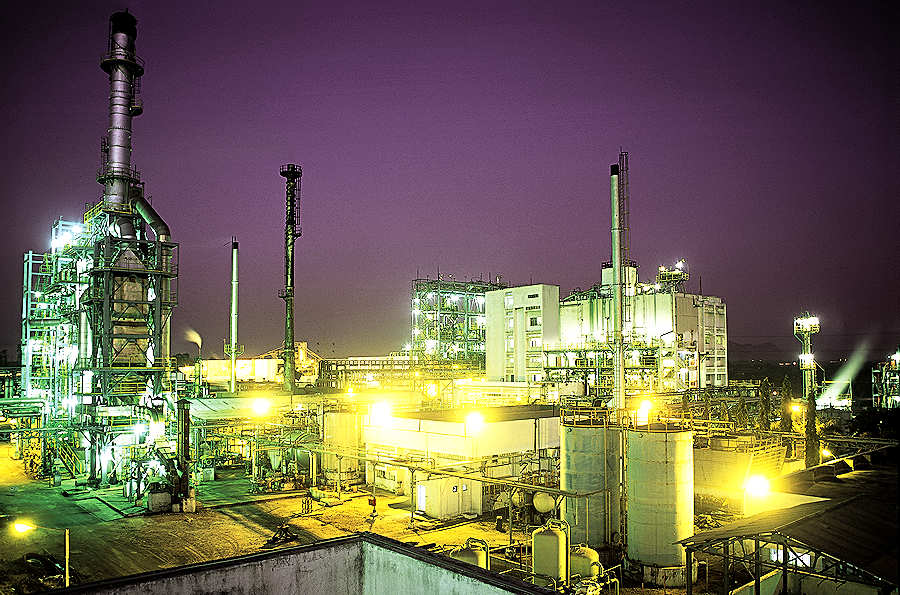Továrna fólií Infrasol patří k největším a nejmodernějším výrobcům různých materiálů, se kterými se setkáváte každý den
